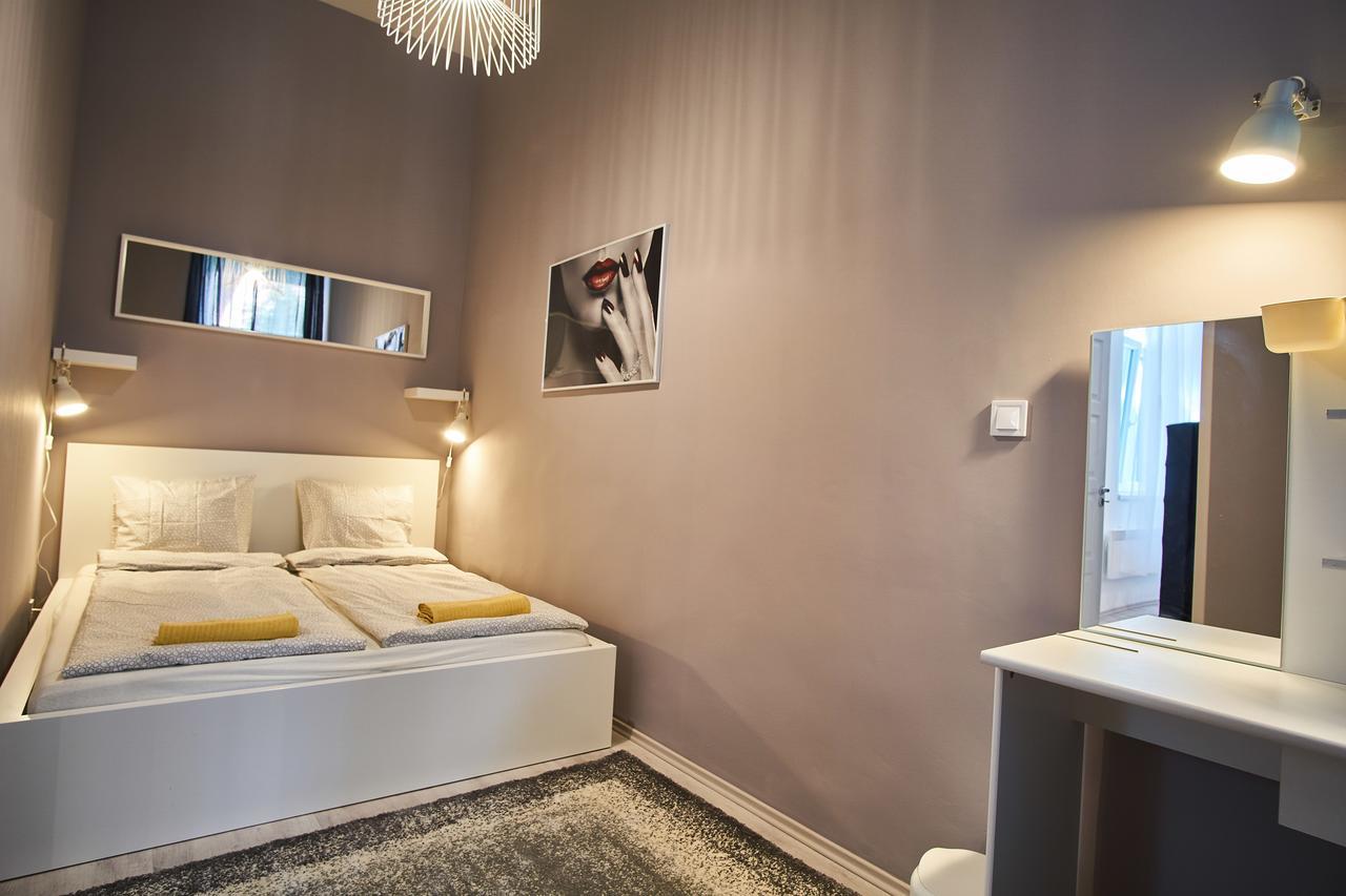 Design Apartment In The City Center With Ac Budapest Exterior foto