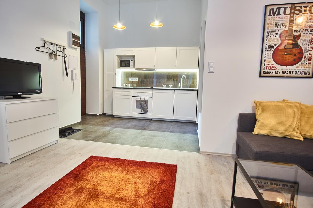 Design Apartment In The City Center With Ac Budapest Exterior foto
