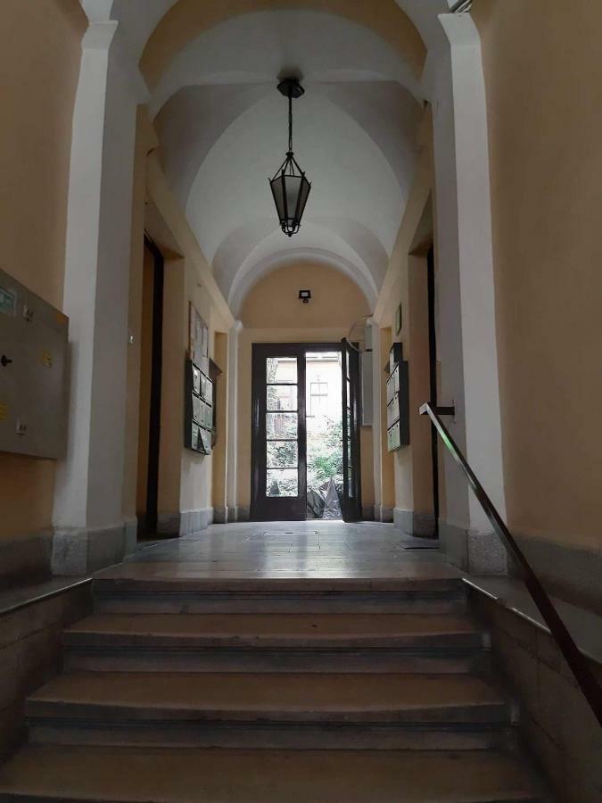 Design Apartment In The City Center With Ac Budapest Exterior foto